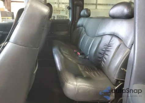 2002 Chevrolet Silverado C1500 z USA, uszkodzony, nr VIN 2GCEC19V121139126